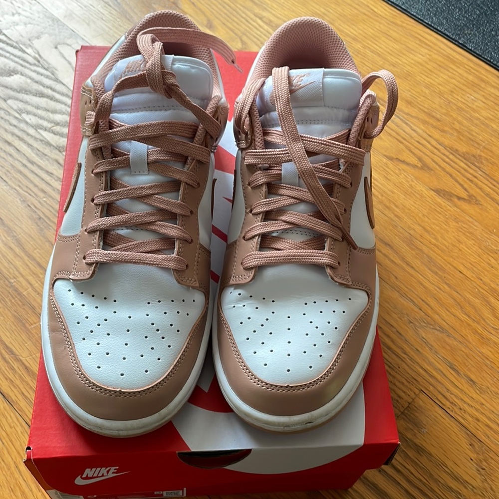 Nike Dunk Low Rose Whisper women size 9